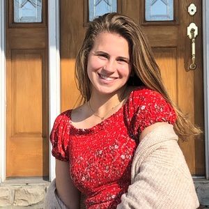 Meet your Posher, Brenna